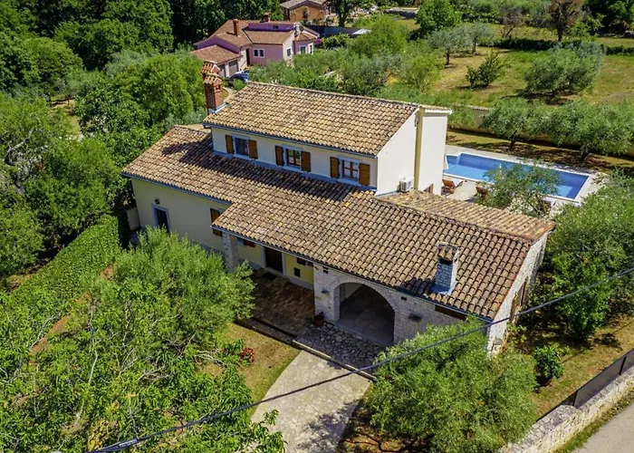 Villa Braidizza In Kavran