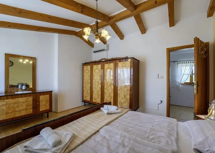 Villa Braidizza In Kavran